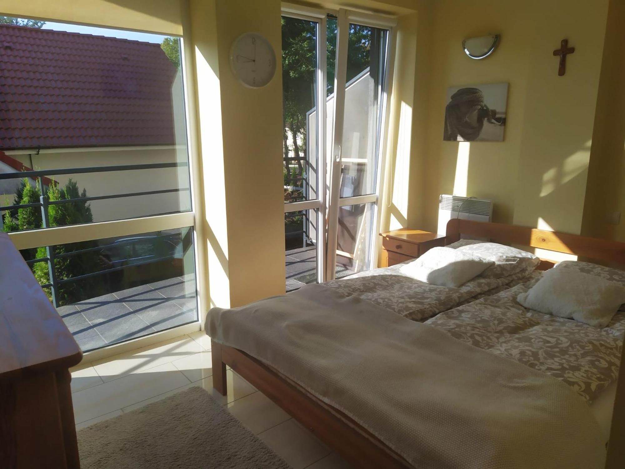 Komfortowy 3-Pokojowy Apartament 6 Osobowy, 70M Od Morza W Ustroniu Morskim Z Basenem W Sezonie Ustronie Morskie Exteriör bild